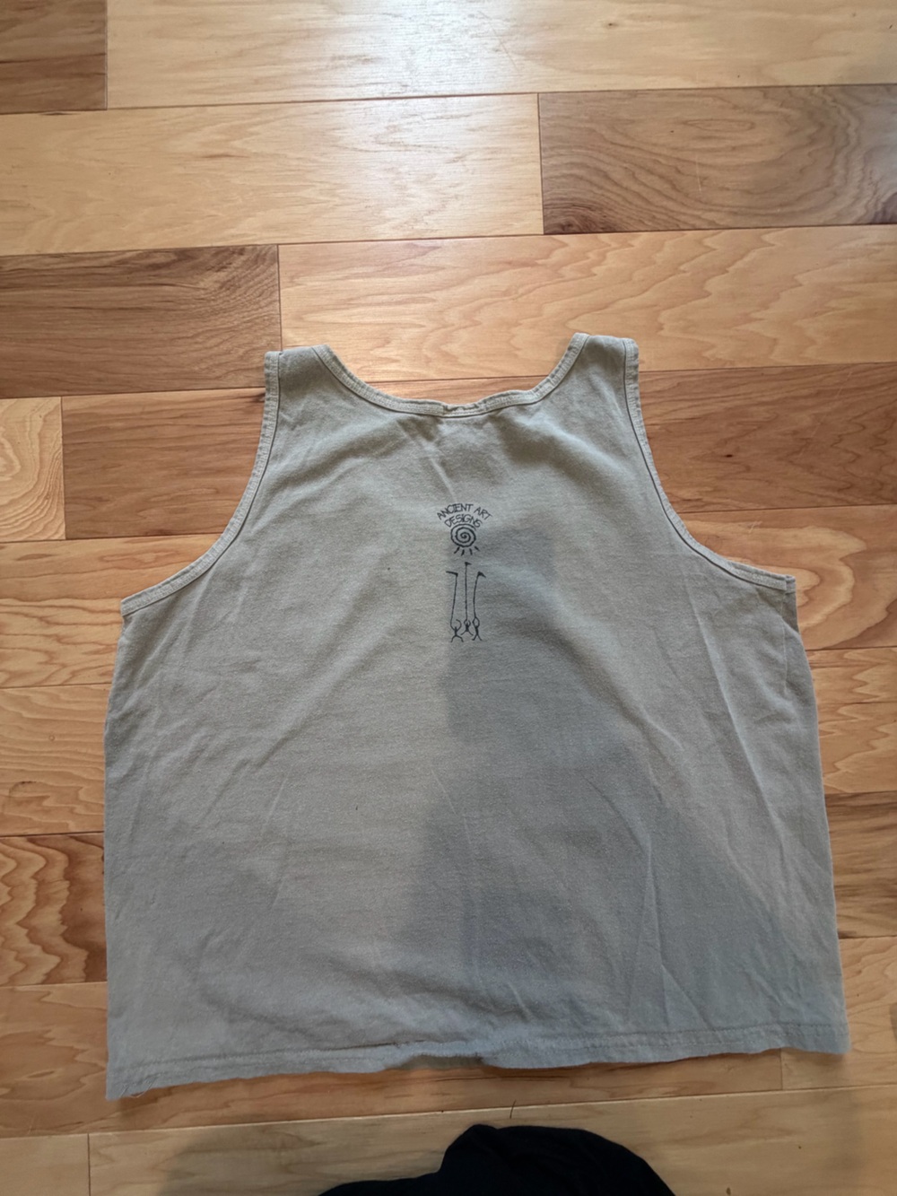 Vintage 90s Ancient Art Designs Tribal Tank Top USA Made Tribal - Picture 5 of 5